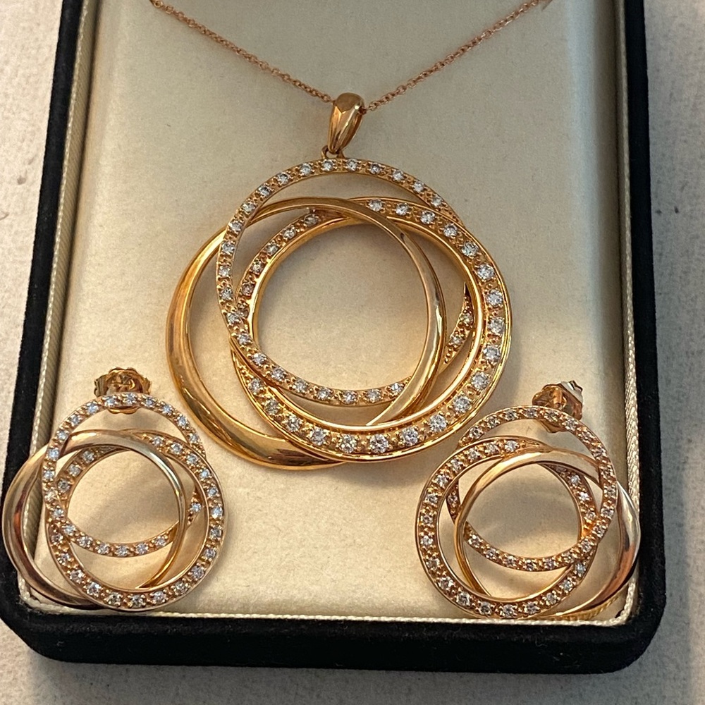 Levian Rose Gold necklace